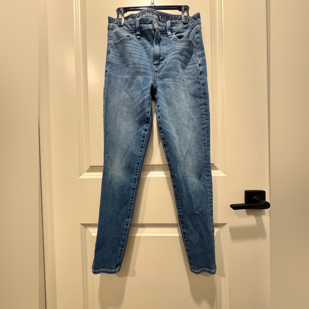 Women's American Eagle Blue Jeans